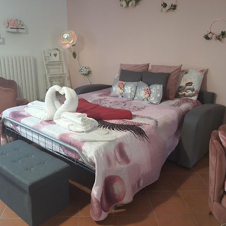 Shabby Chic Rooms Con Cucina E Giardino Privato Pomarico 外观 照片