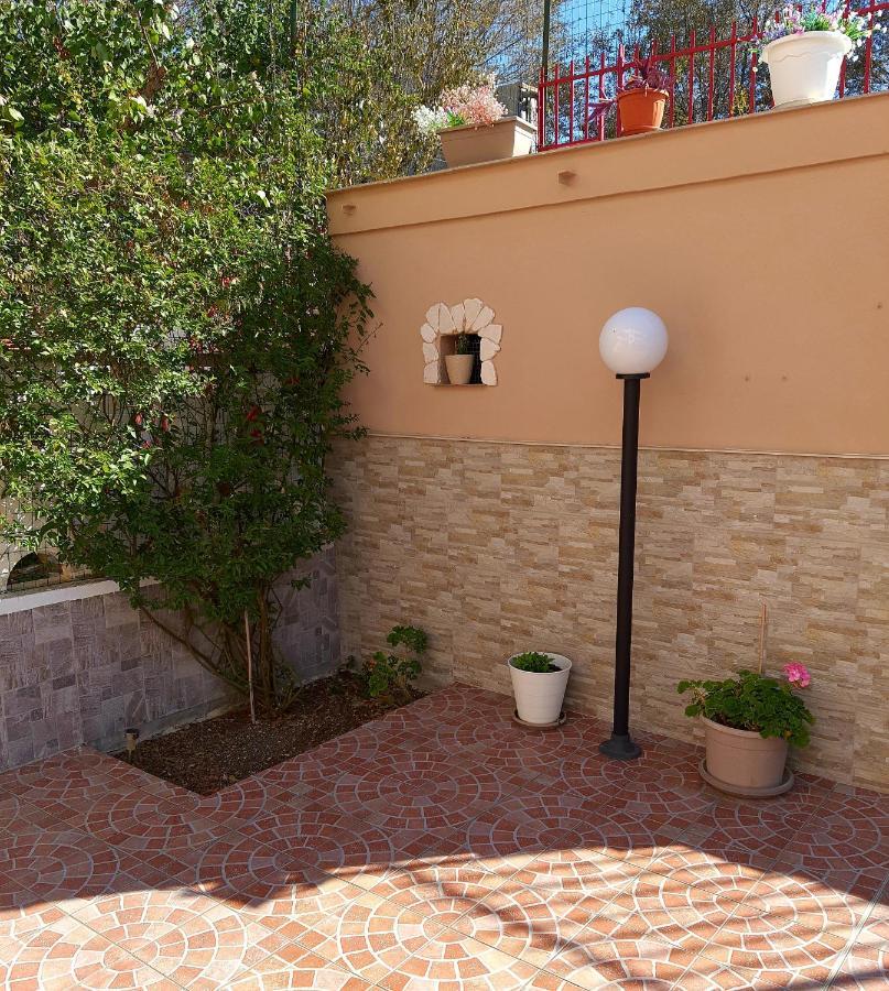 Shabby Chic Rooms Con Cucina E Giardino Privato Pomarico 外观 照片