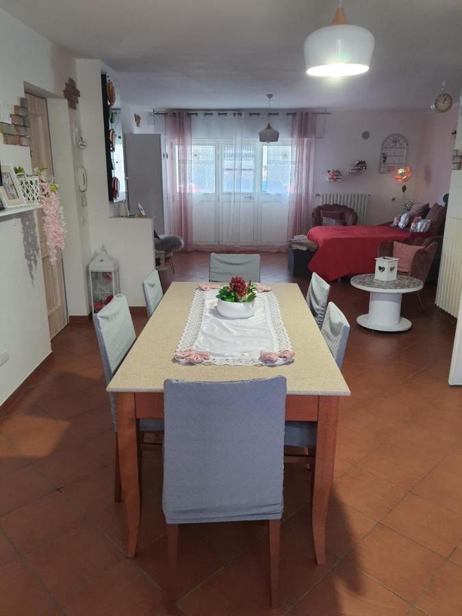 Shabby Chic Rooms Con Cucina E Giardino Privato Pomarico 外观 照片